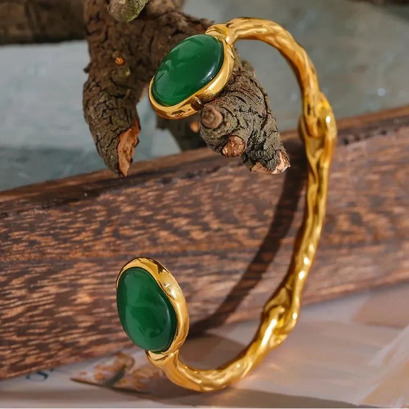 Selena Green Cat Eye Agate 18K Gold Stainless Steel Waterproof Cuff Bracelet - Picture 3 of 17